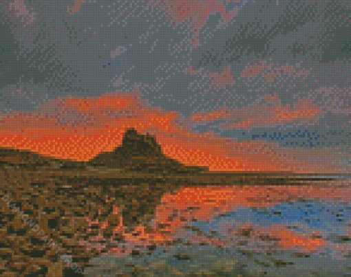 Holy Island Of Lindisfarne At Sunset Diamond Paintings