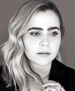 Black And White Mae Whitman Diamond Painting