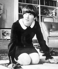 Mary Quant Drawing Her Designs Diamond Painting