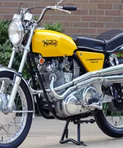 Yellow Norton 750 Commando Diamond Painting