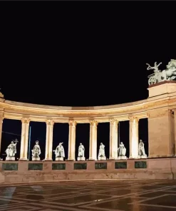 Heroes Square At Night Diamond Painting
