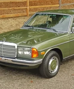 Classic Green Mercedes Diamond Painting